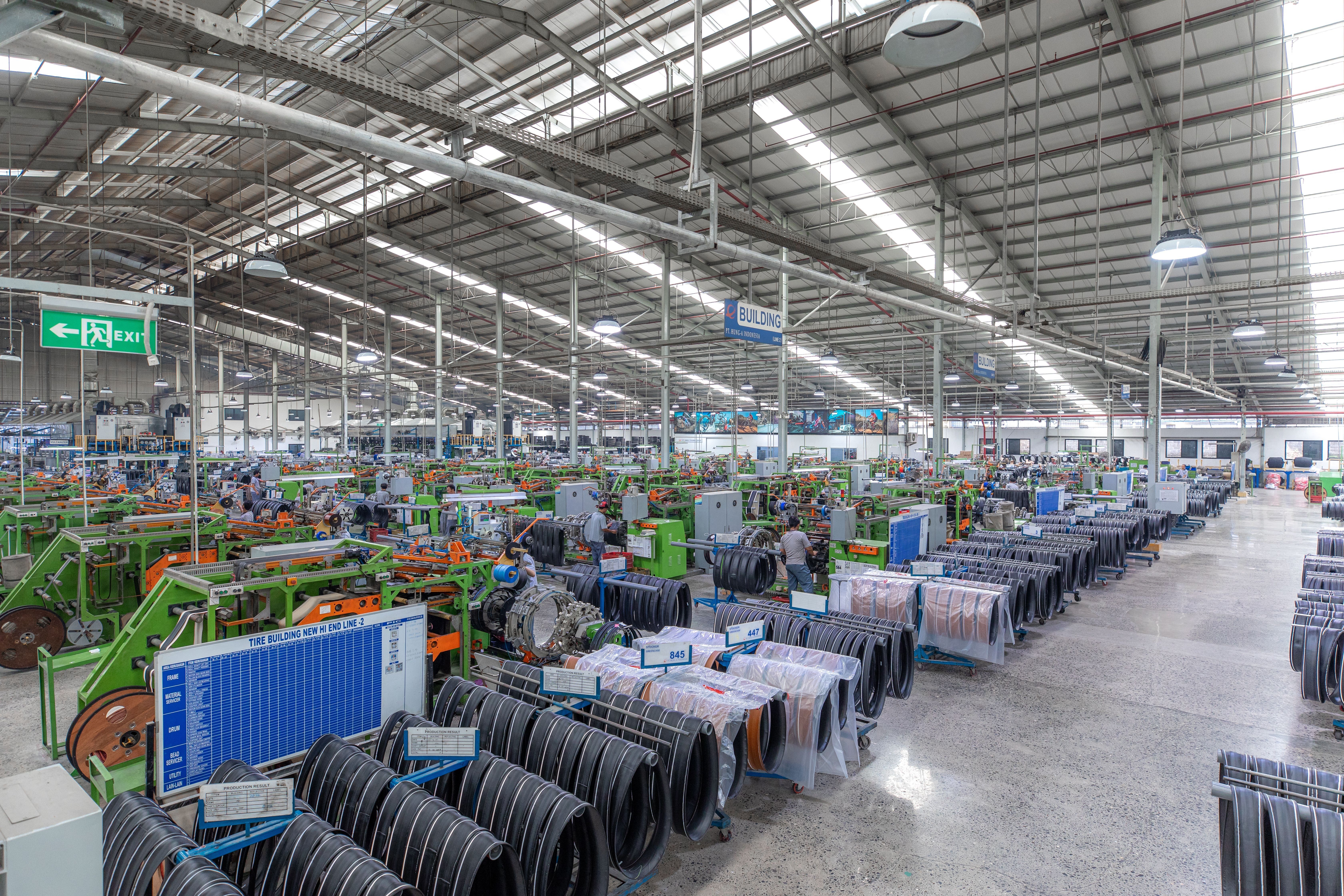 Bei Schwalbe werden vier Fünftel aller neuen Reifen aus rezyklierten und erneuerbaren Rohstoffen hergestellt.