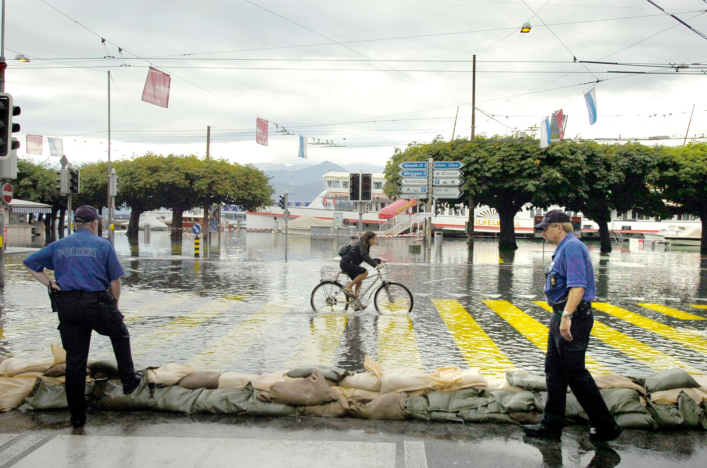 Überschewmmung in der Stadt Luzern 2005.