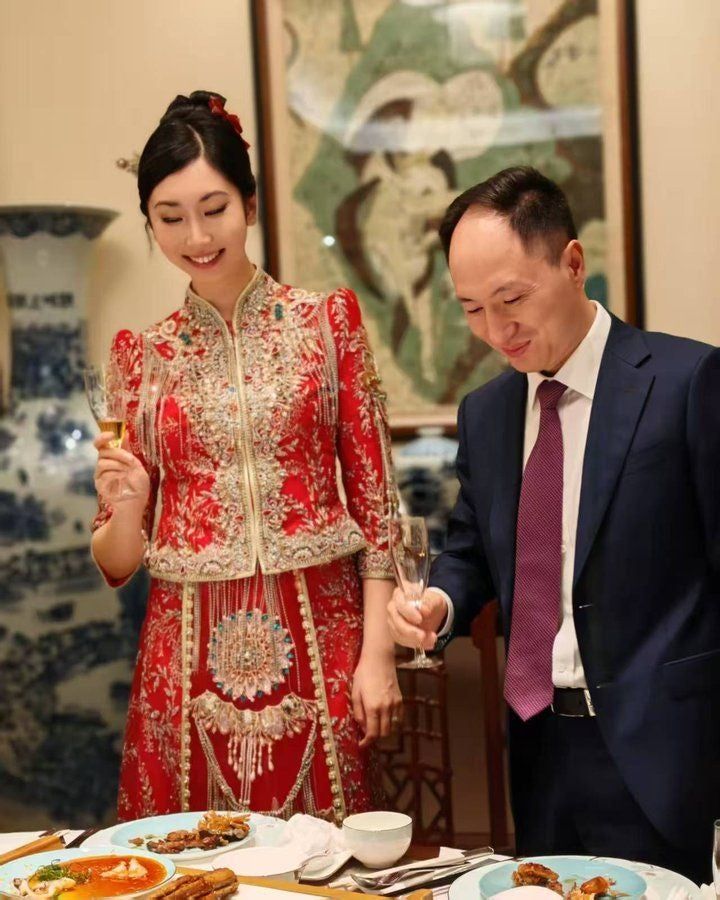 Im April 2025 heirateten Cathy Tie und He Jiankui in China. Bereits Ende Juli waren sie aber nicht mehr zusammen.