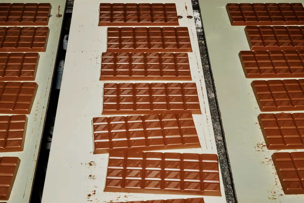 Der Preis von Schokolade sorgt in der Schweiz derzeit für Streit.