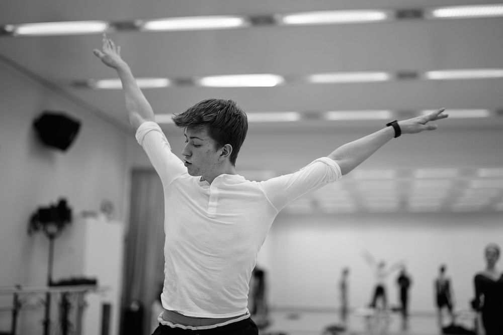 Un danseur du Junior Ballet lors des répétitions de "The Butterfly Effect".