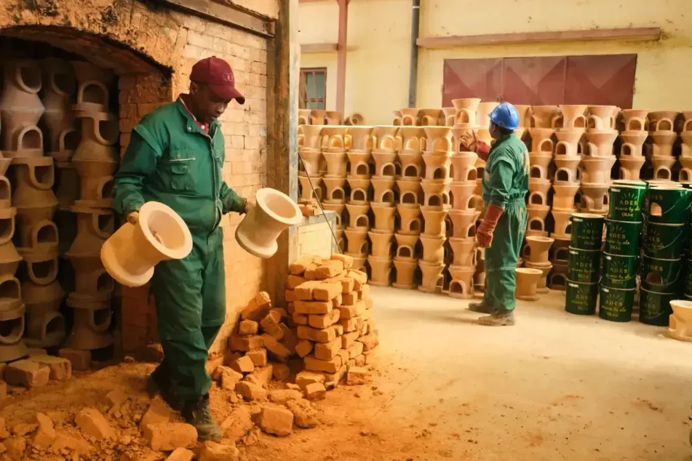 In Madagaskar werden Sparkocher hergestellt – für das Klima.