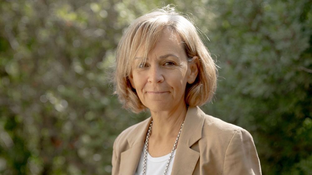 Barbara Dubach, ist Executive Director von Innovate 4 Nature (I4N) – einer Stiftung, die sich für naturpositive Lösungen einsetzt.