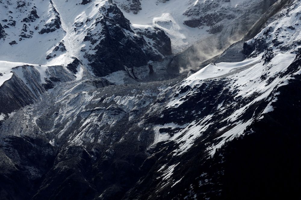 Aufnahme des Birchgletschers nach dem Bergsturz am 29. Mai 2025