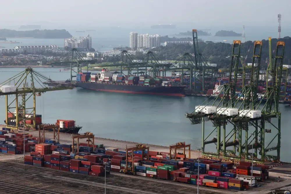 Der Tanjong-Pagar-Container-Terminal in Singapur im Februar 2025. Der Stadtstaat exportierte 2024 weniger in die USA, als er von dort importierte. Trump hat ihm deshalb einen Strafzoll von bloss 10 Prozent auferlegt.