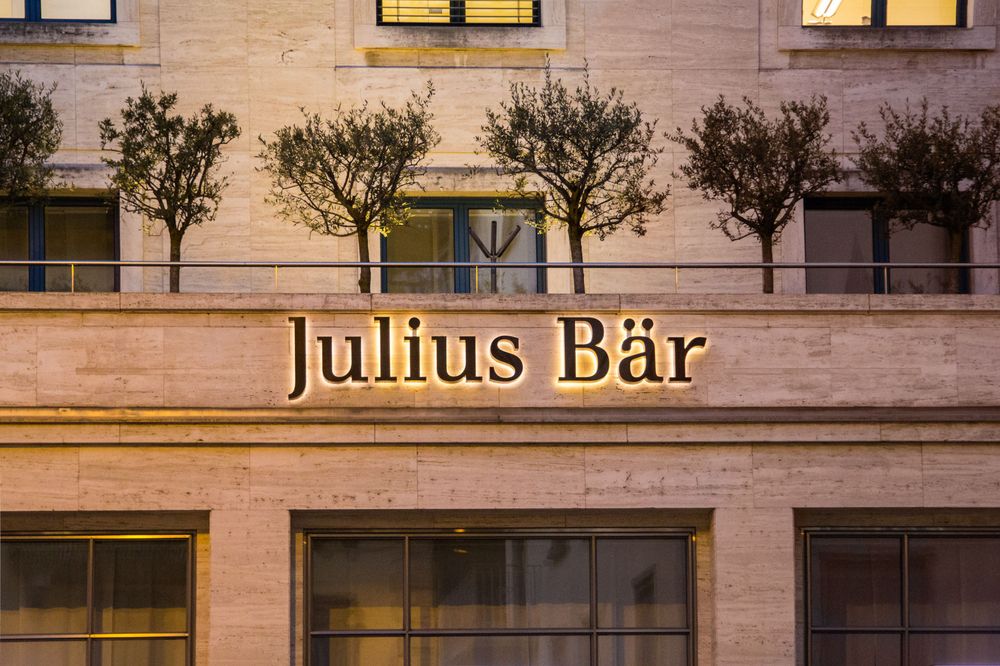 Der Schweizer Privatbank Julius Bär drohen Kreditausfälle in Millionenhöhe durch eine deutsche Immobilienpleite