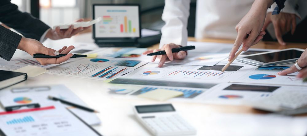 KI-Hype im Marketing, aber die Basics fehlen – was KMU jetzt tun müssen, um AI-ready zu werden