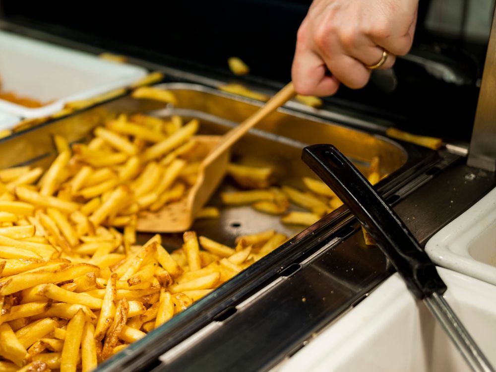 Die Züri-Frites im Zoo Zürich bestehen aus regionalen Kartoffeln aus dem Kanton Zürich.