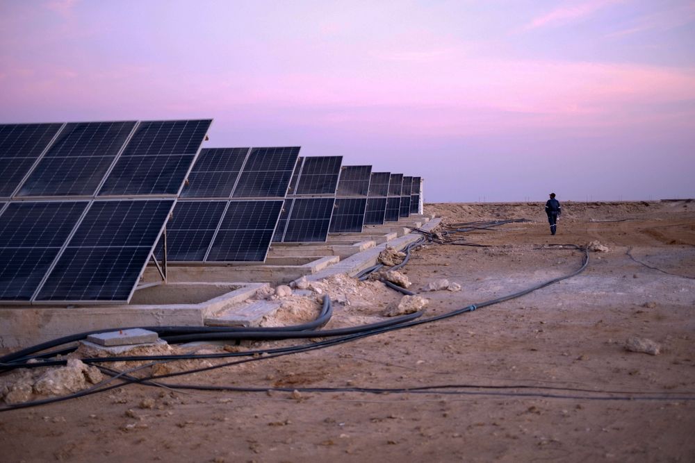 Photovoltaikanlage an der Bucht von Dakhla, Marokko