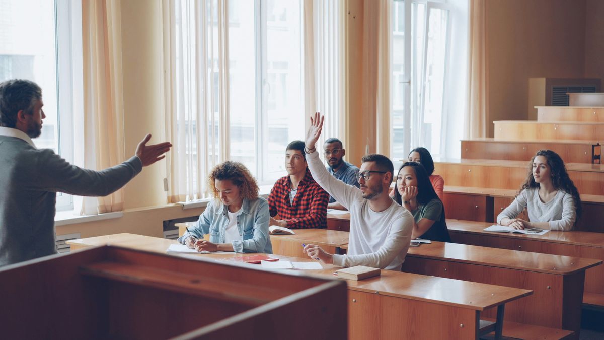 «Praktische Fähigkeiten sind wichtiger als Allgemeinbildung», sagt der Bildungsforscher Stefan Wolter. Wer nur in der Theorie stark ist, bekommt Probleme