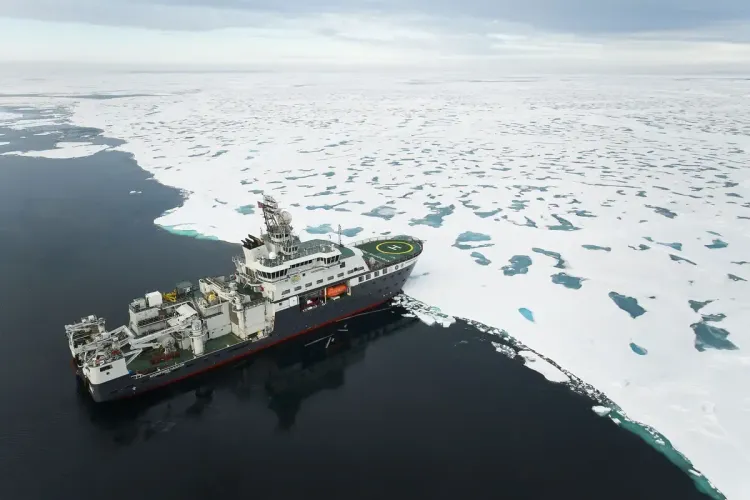 Auf dem norwegischen Forschungseisbrecher «Kronprins Haakon» fahren Wissenschafter ins Packeis im Arktischen Ozean.