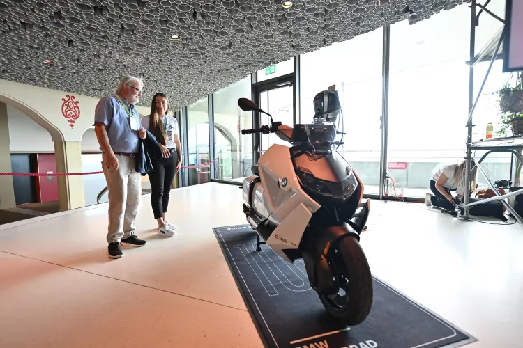 SSF_23-Fotos_WEB_2400px-Netzwerkzone-117