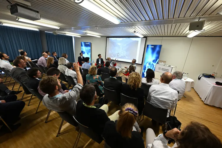 SSF_23-Fotos_WEB_2400px-Themensessions-Tag_1-035