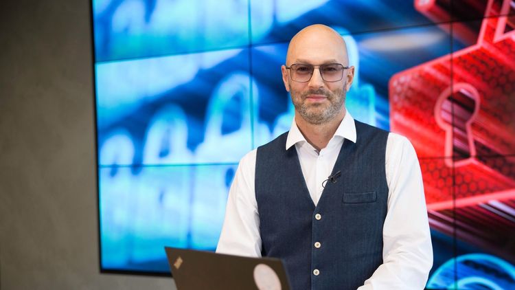 Simon Seebeck, Mobiliar