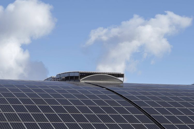 Solarzellen auf einem Dach