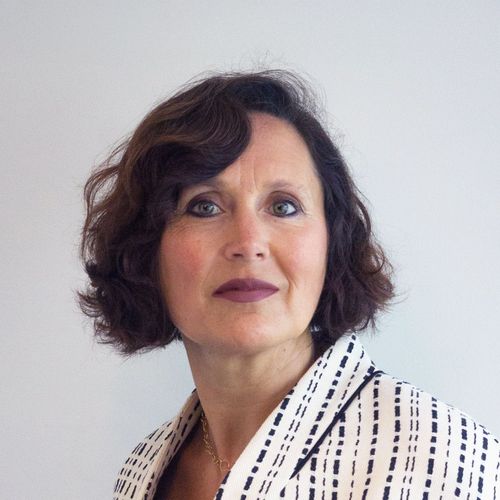 Sandrine Dixson-Declève