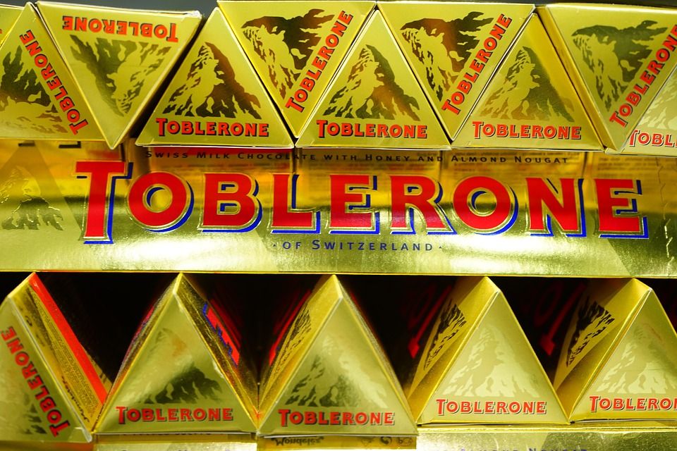 https://pixabay.com/photos/toblerone-chocolate-sweetness-461897/